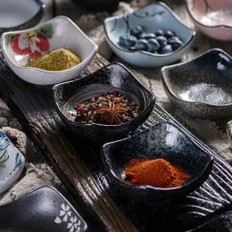 Japanese small plate ceramic square seasoning dish hot pot sauce soy sauce snack cold dessert dish tableware olive oil dispenser