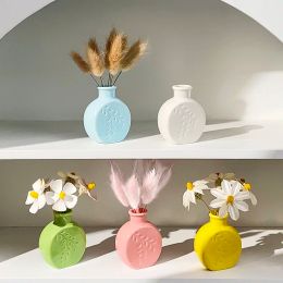 Mini Ceramics Vase Small Flower Arrangement Bottle Hydroponic Vases Home Office Desktop Decor Living Room Desk Decor Floreros