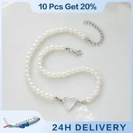 Choker Pearl Necklace Heart-shaped Embellishment Exquisite Classic French Collar Jewelry Neck Chain