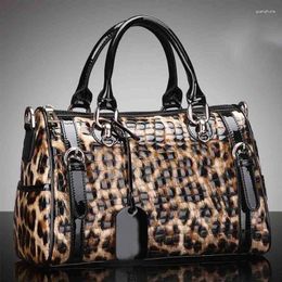 Drawstring Luxury Designer Handbags High Quality 2024 Retro Leopard Print Women Genuine Leather Shoulder Bag Ladies Large Boston Tote Bags
