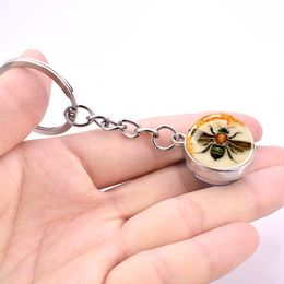 Nature Insect Keychains Honeybee Spider Butterfly Dragonfly Cute Key Chains Double Side Glass Ball Pendant Keyring Jewelry Gifts