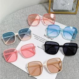 Sunglasses 2024 Women Men Fashion Retro Art Square Shape Adult Gradient Colors Sunscreen UV400 Glasses Female Sun