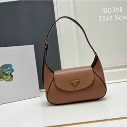 Designer women's shoulder bag cowhide Tote bag Women fashion purse luxury Crossbody handbag Large capacity Designers purses Leather lining letter logo Clutch bag