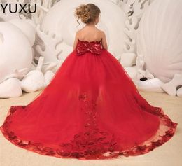 2022 red Lace Flower Girls Dresses For Weddings Jewel Neck Princess Satin sequined High Low Little Girls Pageant Dresses With Bow 3964513