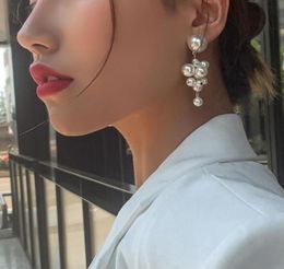 Elegant Gold Colour Imitation Pearl Drop Earrings Statement For Women Party Jewellery Korean Design MG381 Dangle Chandelier1238012