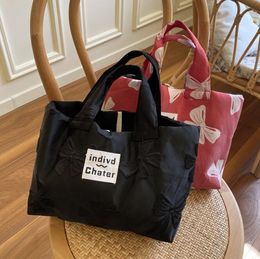 Beautiful Floral Printed Handbags Female High Capacity Casual Women Office Tote Bags Shopping Bags Portable Travel Beach Bags