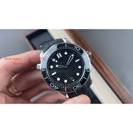 Watch SUPERCLONE Meters 904L 210.30.42.20.06 Diving Watch Sapphire Ceramics Designers VS Men's Automatic Crystal 300 Hinery 42Mm 8800 561