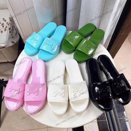 Rubber for Women High Heel Slide Slippers Jelly Sandal lady fruit Platform Slipper Summer Embossed Candy Colours Beach Flip Flops designers transparent Slides brand