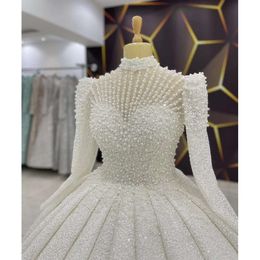 White Pearls Wedding Fashion High Collar Long Sleeves Ball Gowns Exquisite Beads Sequined Garden/beach Bride Dress