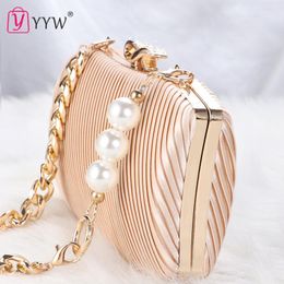 Elegant Pearl Evening Bags Rhinestone Hard-Surface Box Bags Handle Female Wedding Bag Shoulder Pouch Banquet Party Luxury Purse