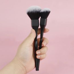 1PCS Spiral Design Plastic Handle Beauty Makeups Brushes Cosmetics Powder Blush Brush Make-up for women Tool Free Shipping