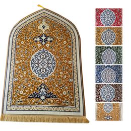 Printed Prayer Mat For Muslim Ramadan Flannel Worship Kneel Blanket Anti Slip Carpets Portable Travel Prayer Rug Ramadan Gift 240418