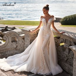 Elegance Lace 2 In 1 Mermaid Wedding Dress Stunning Beading Appliques Lace With Removable Silky Tulle Train Illusion V-Neck Shoort Sleeves Trumpet Bridal Gowns