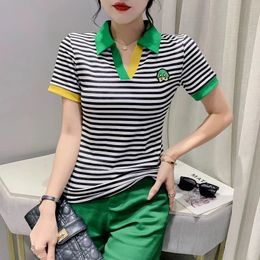 T-shirt Woman Short Sleeve Tee Clothing Striped Polo Neck Shirts for Women Flower Tops with Collar V Luxury Youth Trend Sale New