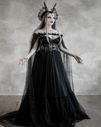 Black Wedding Dresses With Wrap Lace A Line Sweep Train Vintage Gothic Wedding Dress With Pearls Cape Custom Made Bohemia Bridal G8826974