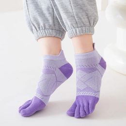Women Socks 5 Pairs Large Woman Girl Sport Leisure Five Finger Short Solid Cotton Sweat-absorbing Protect Ankle Toe EUR40 42