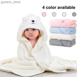 Filtar Swaddling baby badhandduk Huven Swaddle filt Solid Color Cartoon Coral Velvet Super Soft 80*80 cm Childrens Bath Handduk Badrobe Y240411