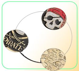 5PCSLot Movie Pirate Skull Gold Plated Aztec Coin Craft Jack Sparrow Medallion Skull Medal Collection Badge Gift1774222