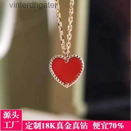 High End Vancelfe Brand Designer Necklace S925 Silver Plated 18k Gold Necklace Four Leaf Grass Flower Love Necklace Red Jade Trendy Designer Brand Jewelry