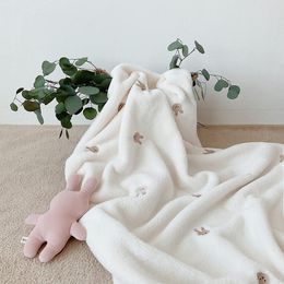 Winter Newborn Baby Swaddle Blanket for New Born Towel Coral Fleece Infant Diaper Throw Blanket Stroller Bedding Cover Baby Item