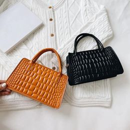 Shoulder Bags Fashion Women Alligator Pattern Solid Color Crossbody Casual Ladies Messenger Bag Chain PU Leather Handbags Purse