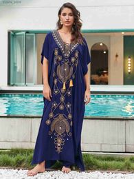 Basic Casual Dresses Sexy Deep V Neck Embroidery Printed Plus Size Beach Wear Long Kaftan Dress Large Size Lace-up Tunic Women Maxi Dresses Q1599 L49