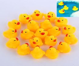 100pcs/lot Mini Yellow Rubber Ducks Baby Bath Water Duck Toy Sounds Kids Bath Small Duck Toy Swimming Beach Gifts1714329