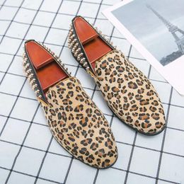 Casual Shoes 2024 Slip On Men Leather Flats Man Party Dress Wedding Leopard Print Loafers Men's Driving