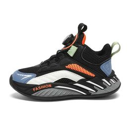 Sneaker modische Kinderporteschuhe Jungen Running Sports Schuhe Childrens Casual Sports Schuhe atmungsaktive schwarze Schule Tennisschuhe kostenlose Lieferung J240410