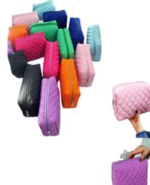 New Women039s Nylon Waterproof Makeup Bag Pouch Fashion Checkered Cosmetic Bags Travel Bag Toiletry Organizer Zipper Storage Ba8456642