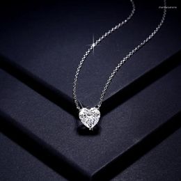 Chains 2024 Heart Shaped 8mm Moissanite Diamond Necklace For Woman Pendant 925 Silver Party Bridal Fine Jewellery