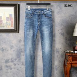 Autunno nuovo marchio di moda maschile jeans di fascia alta europea Slimt -fit Small Feld Business Fashion Pantaloni lunghi 3392#