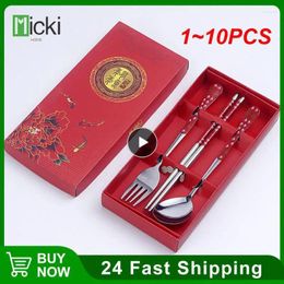 Chopsticks 1-10PCS Set Of Red/Blue/White/Green Porcelain Tableware Stainless Steel Spoon Fork Gift Box Portable Travel