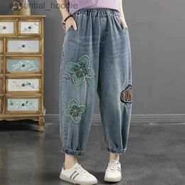 Women's Jeans Washed bleached embroidered jeans for womens spring and autumn new vintage casual elastic high waisted loose Harlan pants C240411