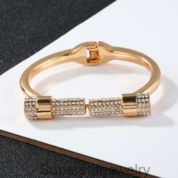 D-shaped horseshoe Rhinestone Bracelet metal pair buckle bracelet alternative alloy headdress Yiwu market