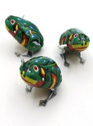 Kids Classic Tin Wind Up Clockwork Toys Jumping Frog Vintage Toy For Boys Educational YH7115627502