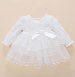 Baby Girls High Quality Hollow Out Lace Dress Newborn Princess Long Sleeve White Color Party Bow Dress Spring Fall Clothing6431617