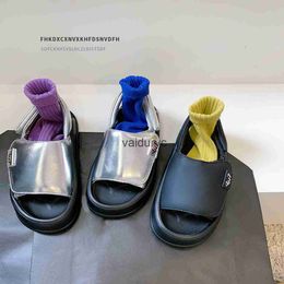 Sandals Korean version silver summer childrens shoes 3-6-12 year old sandals boys girls beach H240411