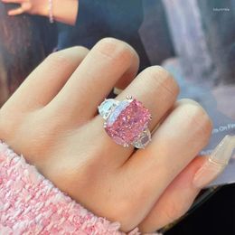 Cluster Rings Gorgeous Pink Crystal Zircon Diamond For Women Wedding Engagement Accessories Fancy Lady Gift Romantic Trendy Jewelry