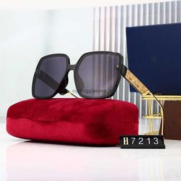 2024 Personalized Large Frame Square Womens Fashion Sunglasses Printed Street Photo Trend