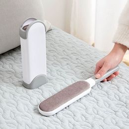 Clothes Sofa Bed Dusting Static Brush Lint Remover Anti-static Hair Portable Cleaning Pet Fur Rollers