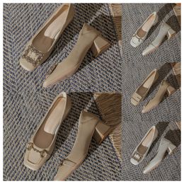 2024 Top Designer High square toe white women fashionable middle heels soft soles thick heels and single shoes