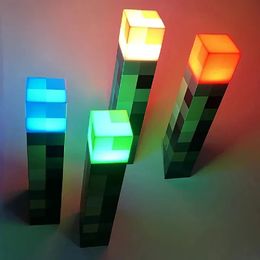 Gathering Fire Prop Torch Lamp Figure 4 Colours Bedroom Decorative Light LED Night Light USB Charging with Buckle Kids Toy Gift 240407