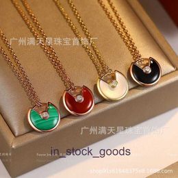 High end designer necklace carter Amulet Necklace 18K Rose Gold White Fritillaria Agate Pendant shaped Red Jade Bone Chain Original 1:1 With Real Logo
