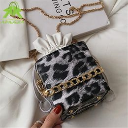 Shoulder Bags 2024 Animal Stripes Bucket Messenger Fashion Luxurious Drawstring High Capacity Crossbody Chain Square