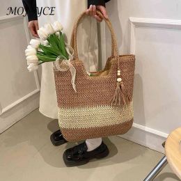 Summer Woven Tote Bags Contrast Colour with Tassels Straw Woven Bag Large-Capacity Summer Beach Bag Ladies Travel Shopper Tote