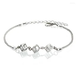 Charm Bracelets Sleeky Crystal Bracelet Elegant Zircon Cube Wristchain Adjustable Length Handchain Ornament Birthday Gifts For Her