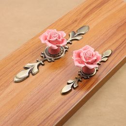 Vintage Furniture Handle Door Knobs Drawer Cupboard Kitchen Pull Handle Rose Flower Ceramic Cabinet Handles Retro Hardware