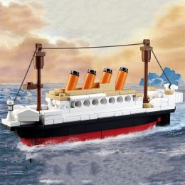 Building Block Ship Titanic Cruise Ship 3D Ship Model DIY Assembly Toy Suitable for Home Decor and Holiday Gifts