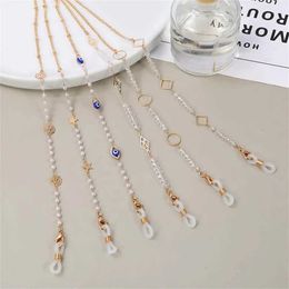 Eyeglasses chains Mask Chain 2022 New Simple Mask Hanging Rope Pearl Bead Sunglasses Tied Rope Anti slip Flower Star Metal Glass Chain C240411